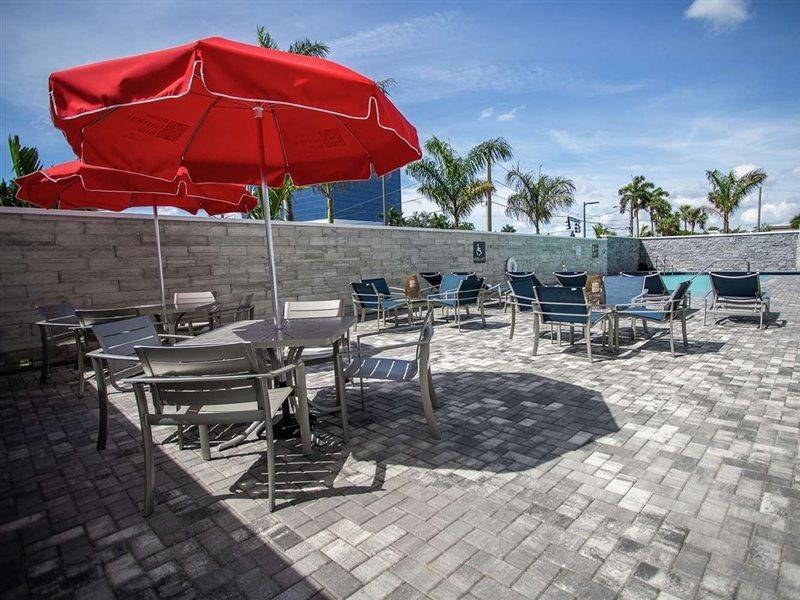 Hilton Garden Inn West Palm Beach I95 Outlets Eksteriør bilde